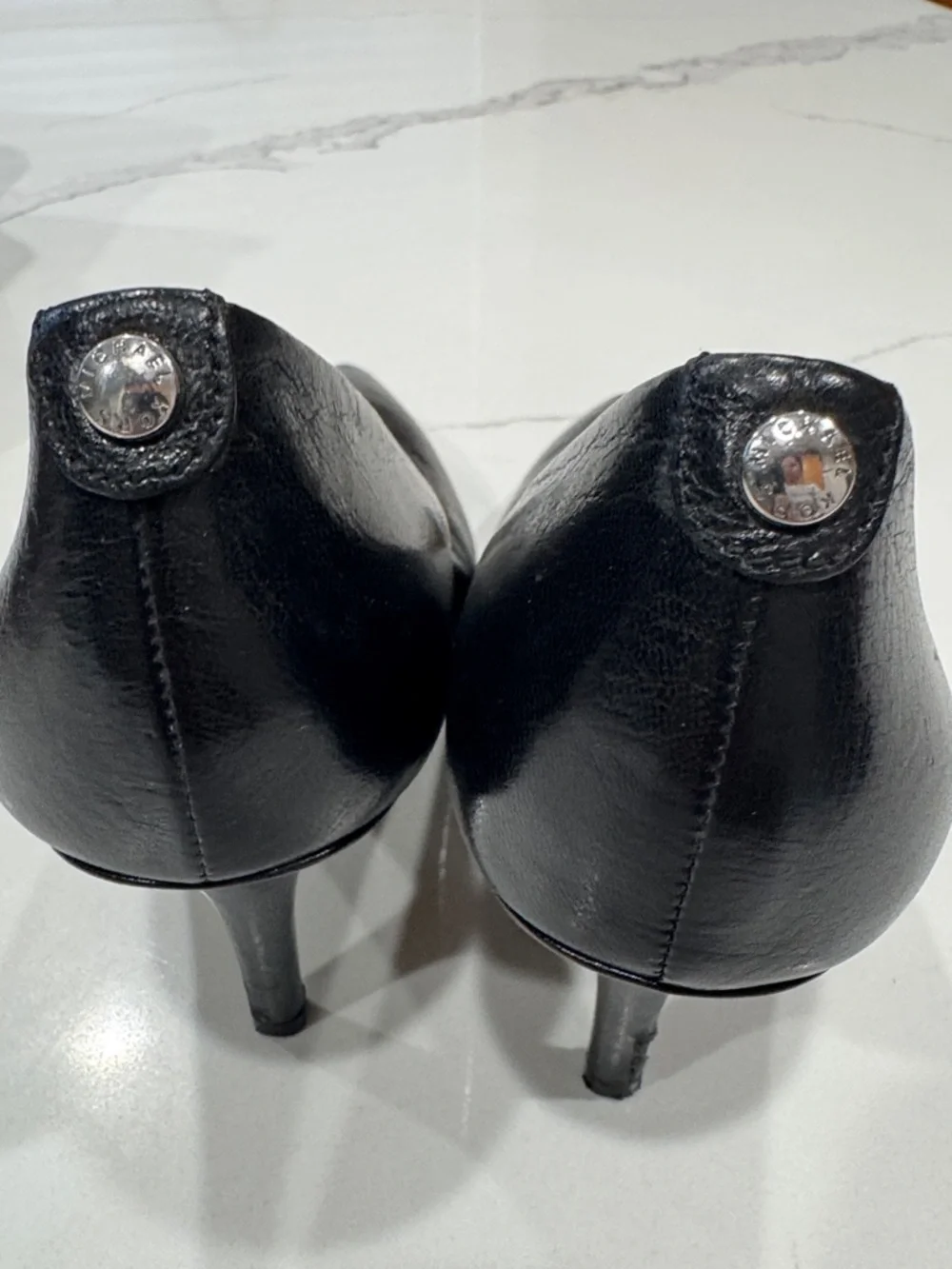 Michael Kors Black Leather Pointed Toe Stiletto Pumps - Picture 7 of 9